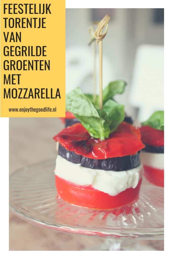 Feestelijk torentje van gegrilde groenten en mozzarella | ENJOY! The Good Life
